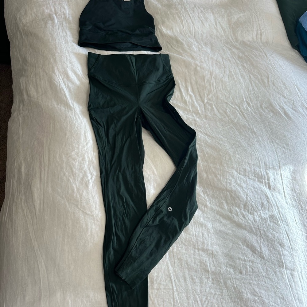 Dark green lululemon set